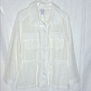 CHICOS white eyelet long sleeve shirt/jacket zips up front. Size XL.